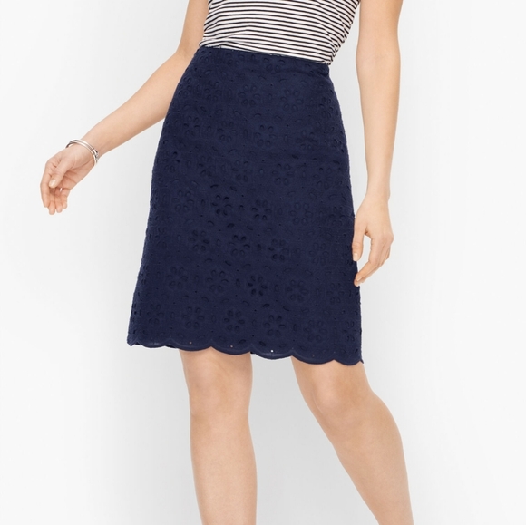 Talbots Navy Blue Floral Embroidered Scalloped Hem Linen Skirt size 8 new!!!‎ - Picture 1 of 14